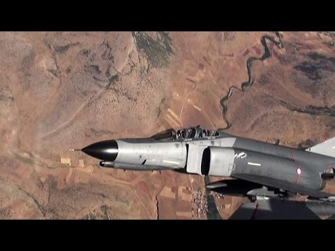 بالفيديو غارة جوية تركية ضد مسلحين أكراد شمال العراق