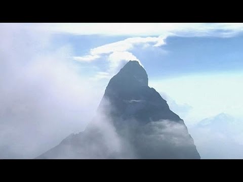 بالفيديو  متسلقا جبال يلقيان حتفهما في جبل ماترهورن بسبب برودة الطقس