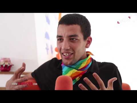 شاهد قصة المغربي المتحول جنسيًا الذي يطالب بالإعتراف بمجتمع الميم