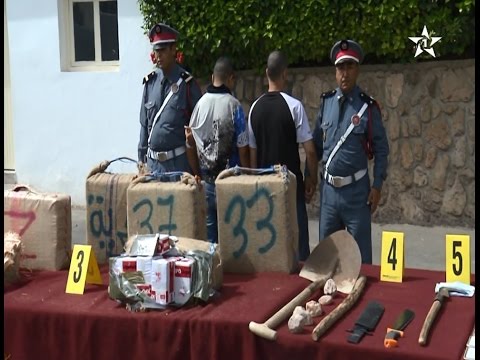 شاهد تفاصيل إيقاف سيارتين محملتين بالمخدرات في أغادير