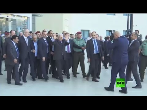 بالفيديو الرئيس الفلسطيني محمود عباس يخرج من المستشفى