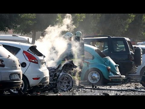 شاهد إصابة أشخاص بجروح جراء انفجار في مدينة أنطاليا