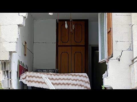 شاهد الحكومة الإيطالية تخصص 40 مليون يورو لمواجهة أضرار الزلزال