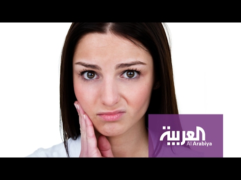 بالفيديو أكل الفصفص واللبان يسبب آلام الفك