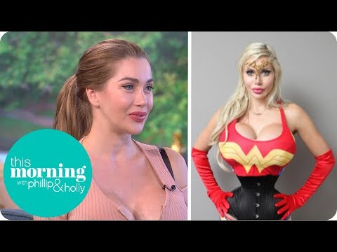 سيدة تزيل 6 أضلاع ليصبح خصرها حجمه 40 سم فقط