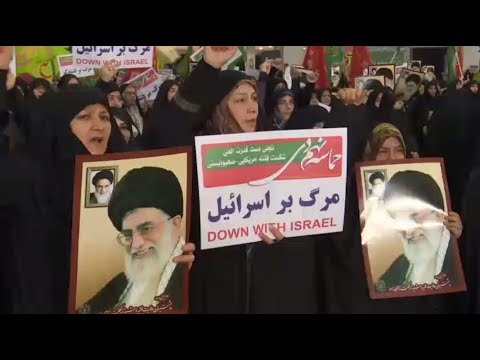 مظاهرات مؤيدة ومناهضة لحكومة طهران في عدد من المدن الإيرانية