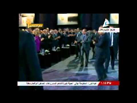 شاهد السيسي يشهد ختام مؤتمر الاقتصاد المصري