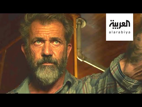 سر بقاء ميل جيبسون داخل مبنى الشرطة