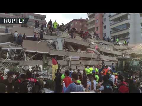 مقتل 12 شخصًا وإصابة 400 آخرين جراء زلزال عنيف في إزمير التركية