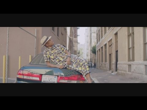 بالفيديو فاريل ويليامز يغني في مهرجان موازين