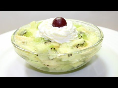 شاهد طرق تحضير سلطة الفواكه بالمشروبات الغازية