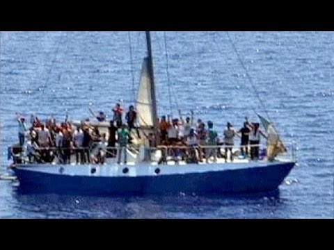 مقتل أكثر من 22 مهاجرًا في بحر ايجه