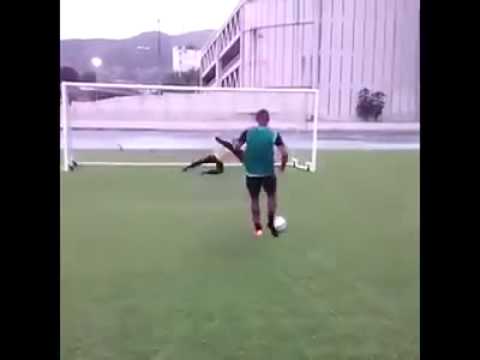 فيديو الوسيلة الأكثر ضمانًا لإحراز هدف