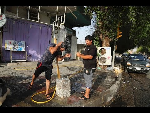 شاهد الصيف يجبر العراق على إقرار إجازة لمدة 4 أيام