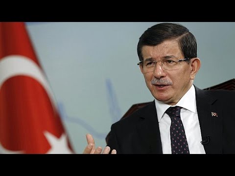 أوغلو يتهم داعش وحزب العمال الكردستاني