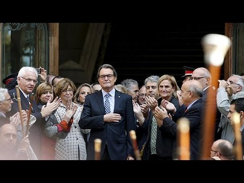 رئيس إقليم كاتالونيا أرتوس ماس يمثل أمام القضاء