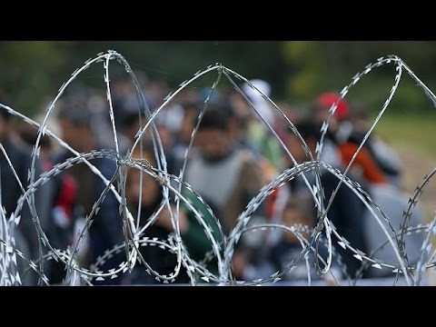 شاهد المجر تضبط حدودها مع سلوفينيا لمنع تدفق اللاجئين