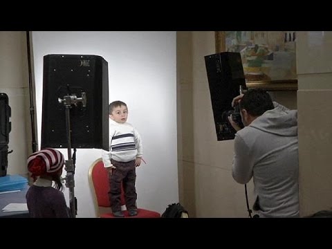 بالفيديو كندا تعلن انطلاق عمليات نقل اللاجئين السوريين