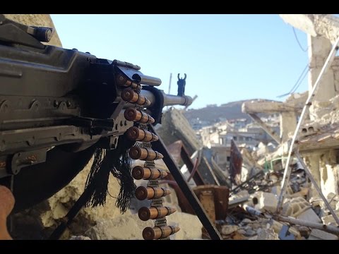 شاهد الثوار يحررون قرة مزرعة في ريف حلب بالكامل