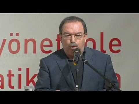 شاهدتزايد المطالبة بالحكم الذاتي للأكراد في تركيا