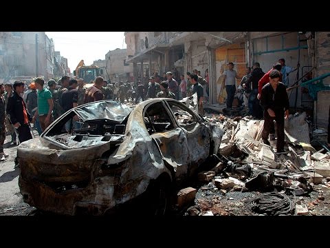 شاهد 30 قتيلًا حصيلة أولية لتفجير سيارتين مفخختين في حمص