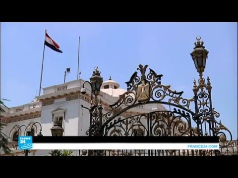 بالفيديو انقسام في الشارع حول أداء البرلمان