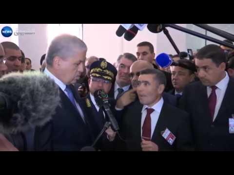 شاهد سلال يرافع لصالح الدستور