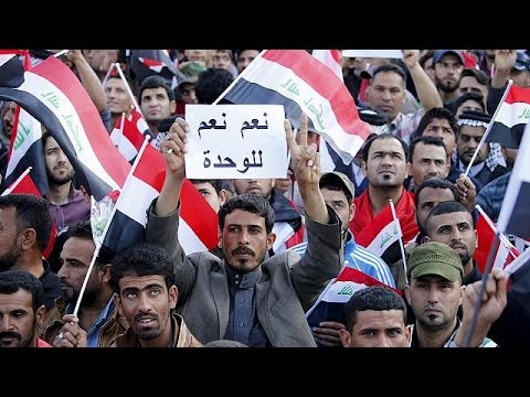 مقتدى الصدر يطالب العبادي بمحاربة الفساد