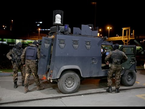 توقيف ثلاثة متطرفين مفترضين في تركيا